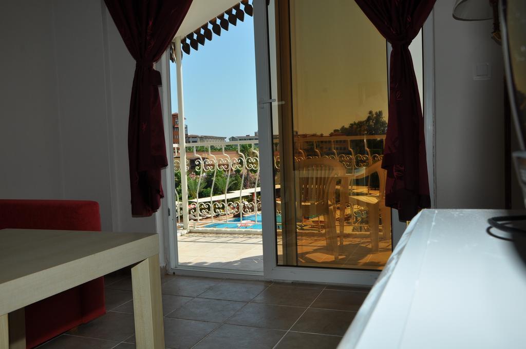 Almila Side Suite Hotel Værelse billede